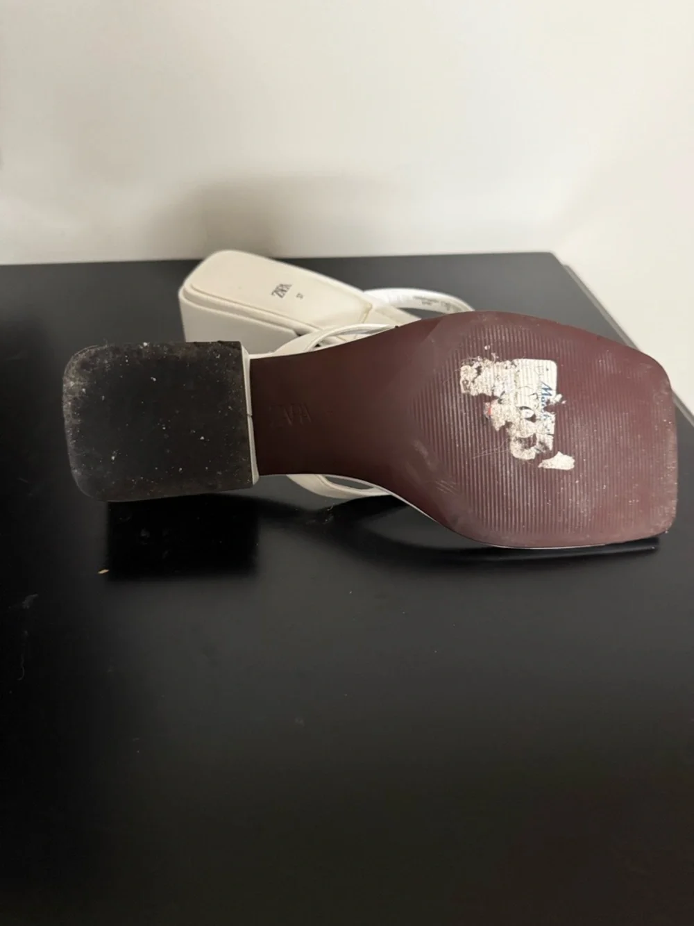 Zara Cream Square-Toe Thong Sandals - Picture 2 of 2